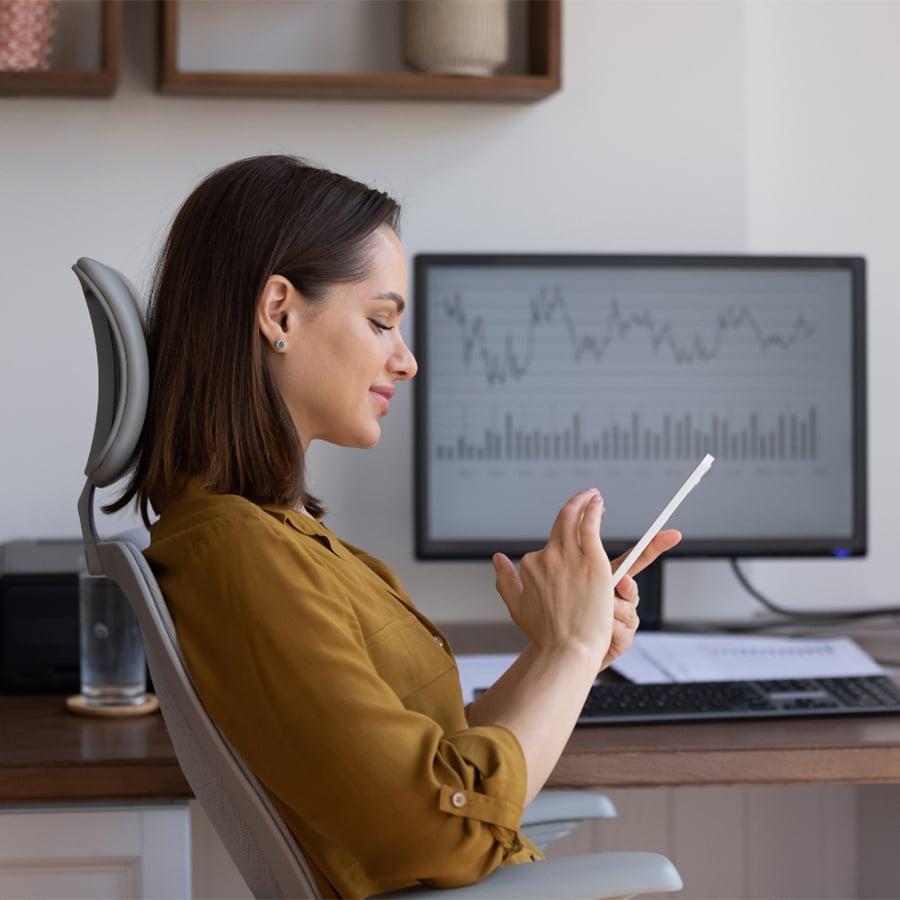 A Helpful Guide To Choosing Your First Stocks